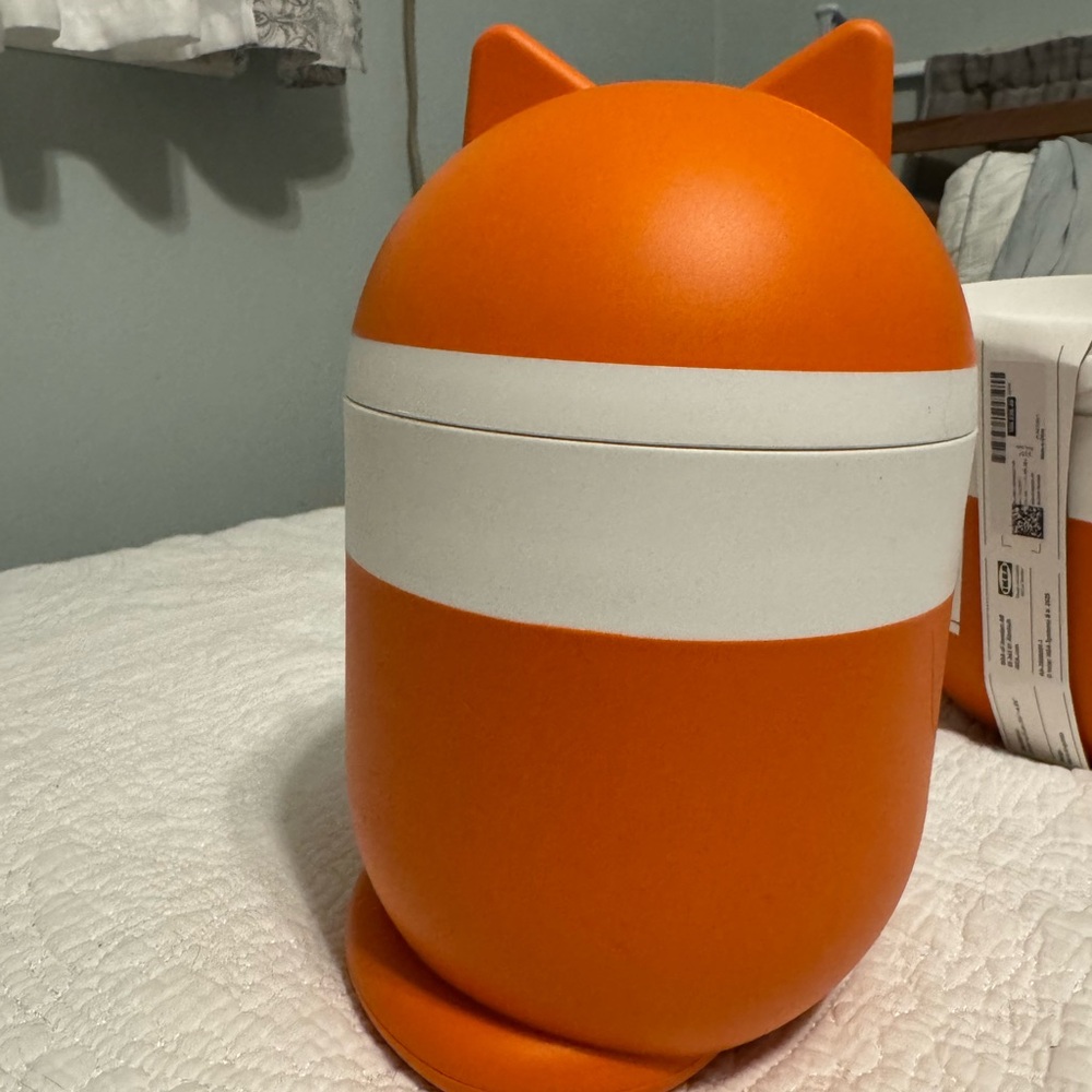 Last One! IKEA GREJSIMOJS Orange and White Cat Storage Container - Picture 9 of 9